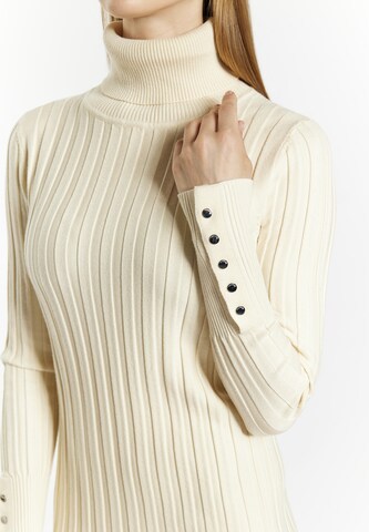 DreiMaster Klassik Knit dress in Beige