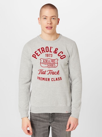Petrol Industries Sweatshirt in Grijs: voorkant