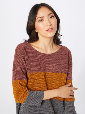 Pull-over 'ALBA' ONLY en marron