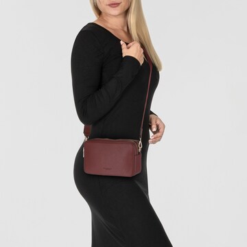 Seidenfelt Manufaktur Crossbody bag 'Bjuv' in Red: front