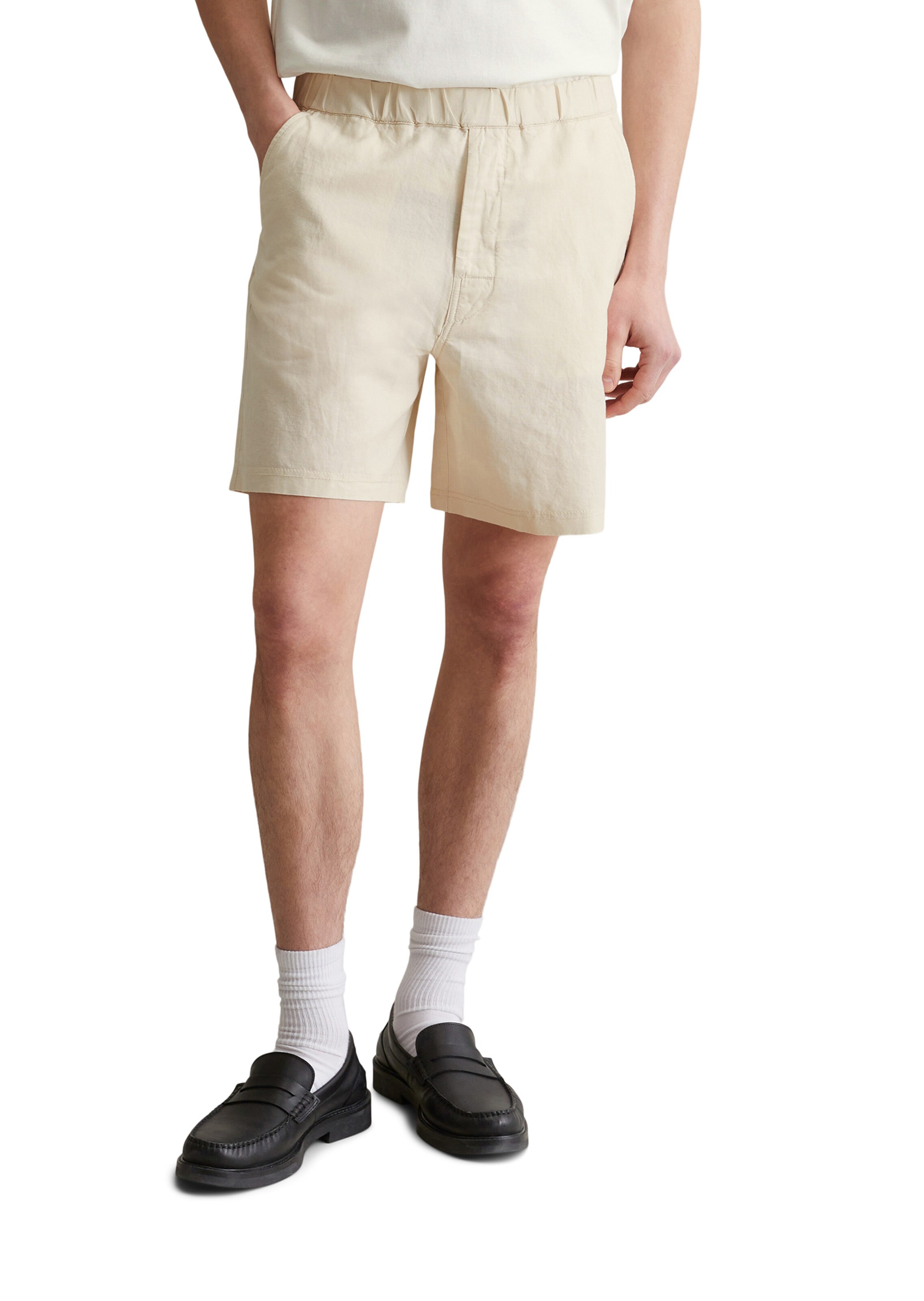 Marc O'Polo DENIM Regular Shorts in Weiß: Vorderseite