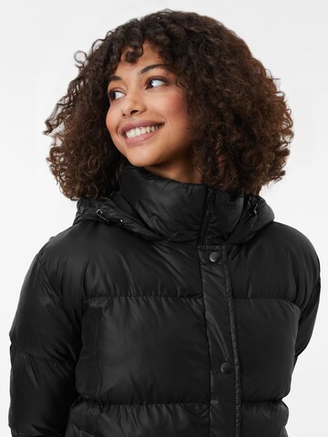 Trendyol Winter Jacket in Black