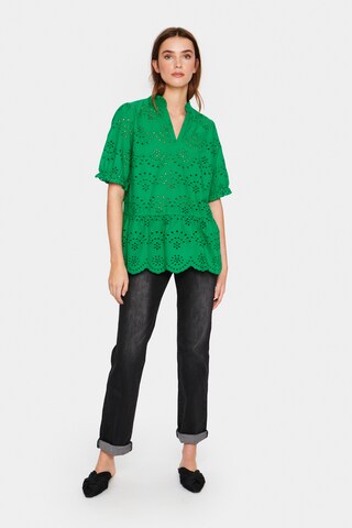 SAINT TROPEZ - Blusa 'Geleksa' em verde