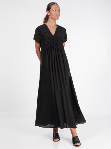 GRIZAS - Vestido en negro
