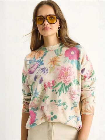 Bianco Lucci Sweater in Beige