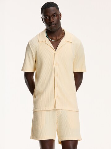 Shiwi Comfort fit Koszula 'DEAN' w kolorze beżowy: przód