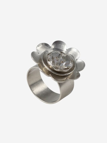 Gloria Mago Ring 'Camellia' in Silver: front