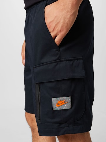 Nike Sportswear Regular Pants in Blue