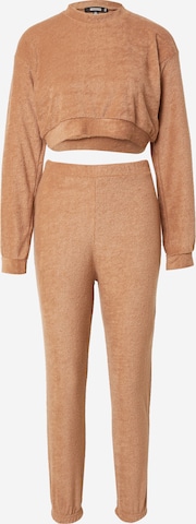 Missguided Sweat suit in Beige: front