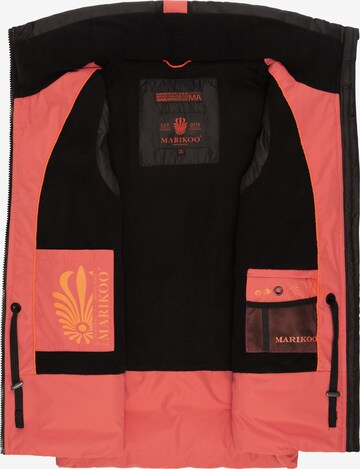 Gilet sportivo 'Kiraraa' di MARIKOO in rosa