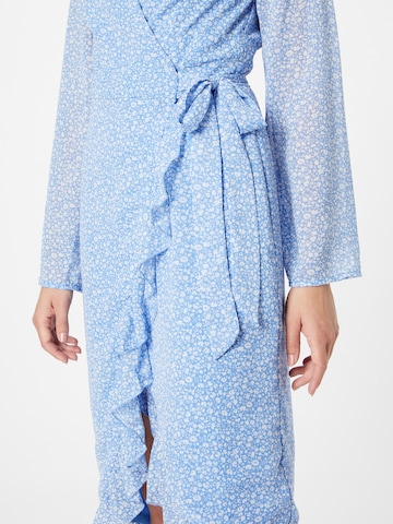 NA-KD Jurk in Blauw