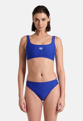 ARENA Bustier Bikini 'ICONS' in Blauw: voorkant