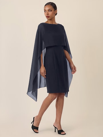 APART Kleid in Blau