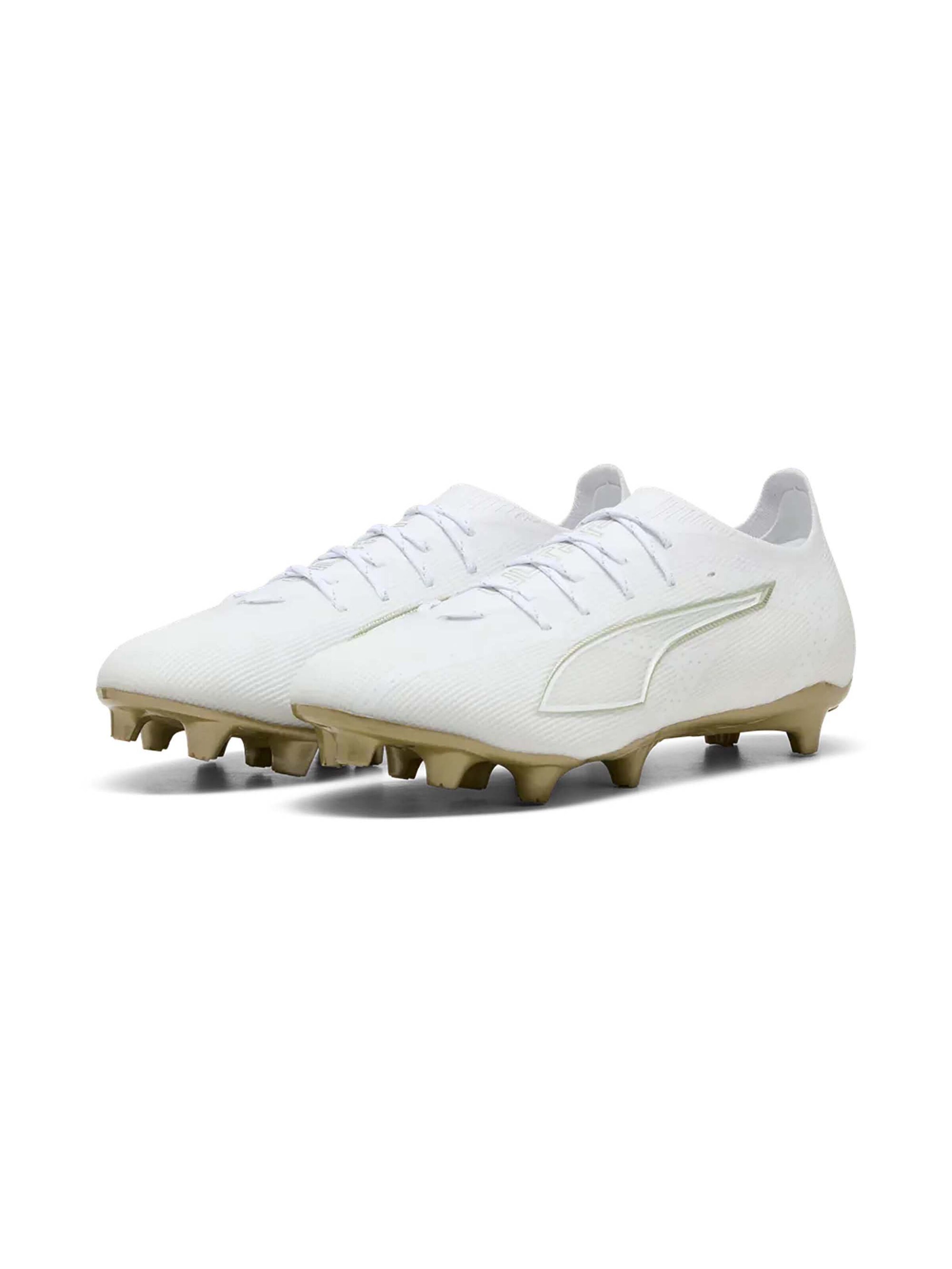 PUMA Voetbalschoen 'ULTRA 6 PRO FG/AG' in Wit