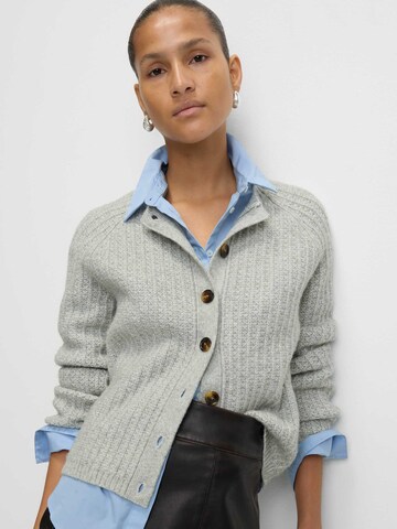 Marks & Spencer Strickjacke in Grau: Vorderseite