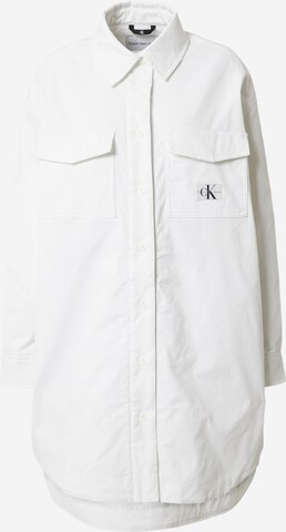 Geacă de primăvară-toamnă de la Calvin Klein Jeans pe alb: față