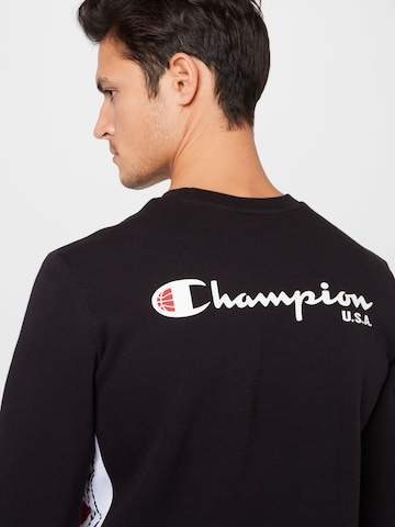 Felpa di Champion Authentic Athletic Apparel in nero