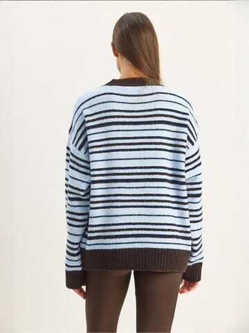 Pullover di Bianco Lucci in blu