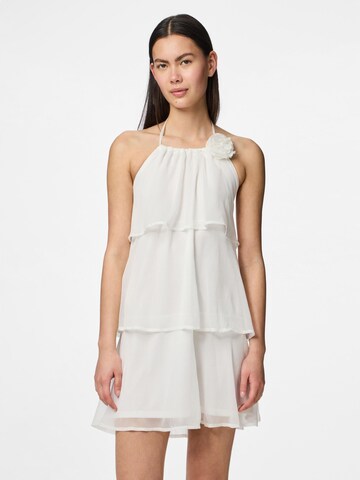 Robe de cocktail PIECES en blanc : devant