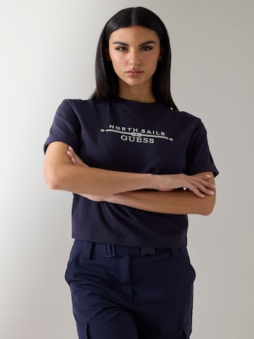 Maglietta 'Guess x North Sails' di GUESS in blu: frontale