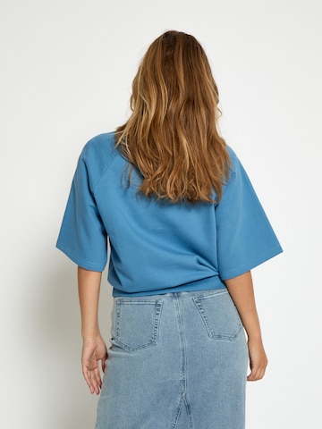 minus Sweatshirt i blå