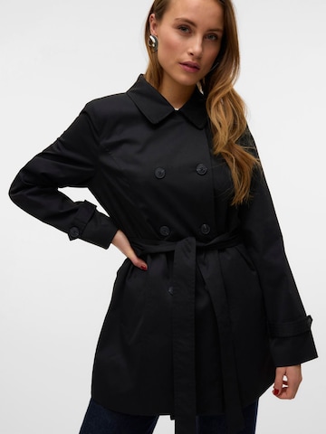 Manteau mi-saison 'VMCHELSEA OLIVIA' VERO MODA en noir