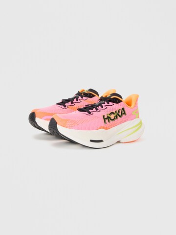 HOKA Juoksukengät 'MACH X 3' värissä vaaleanpunainen