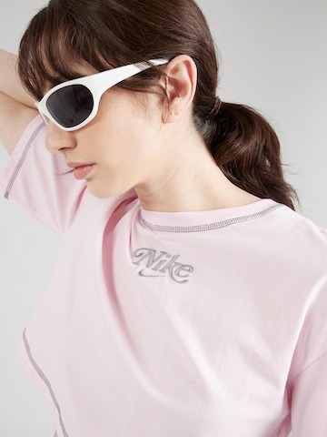 Nike Sportswear T-shirt i rosa