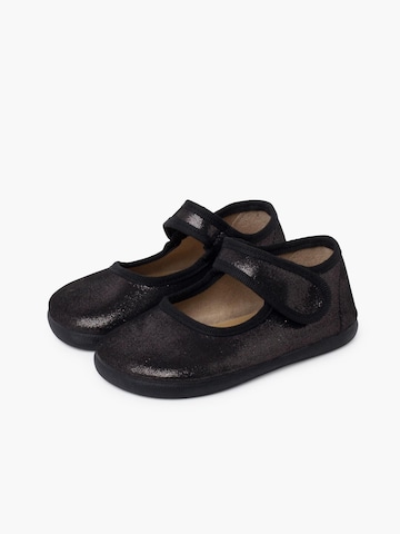Chaussure basse Pisamonas en noir