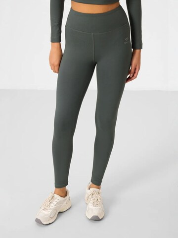 Tommy Life Sweat suit in Grey