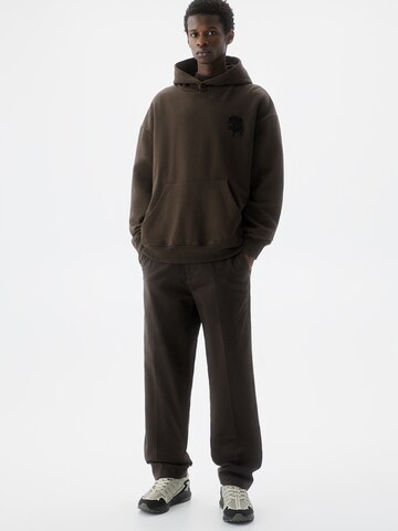 Pull&Bear Regular Pleated Pants in Brown