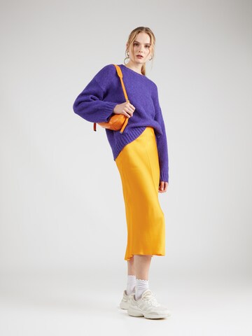 Monki Свитер в Лиловый