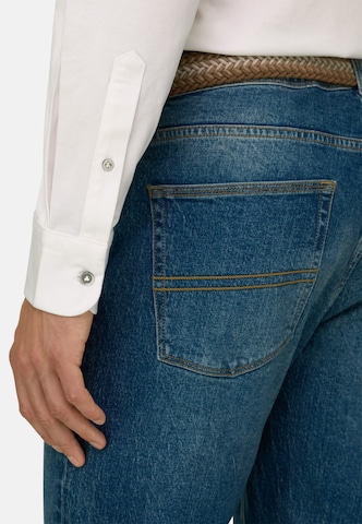 Boggi Milano Regular fit Button Up Shirt in White: side