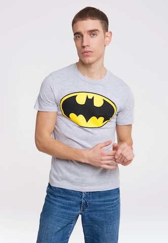 LOGOSHIRT Shirt 'BATMAN' in Grijs: voorkant