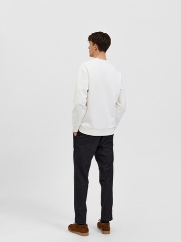 SELECTED HOMME Sweatshirt 'Hoffman' in Beige