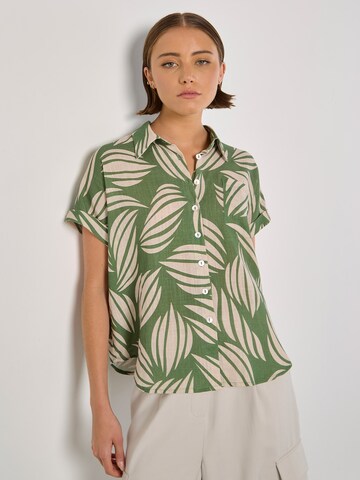 Apricot Blouse ' ' in Green: front