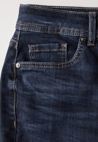 STREET ONE Bootcut Jeans in Blauw