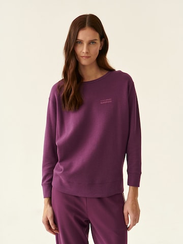TATUUM Sweatshirt 'Tati' i lila: framsida