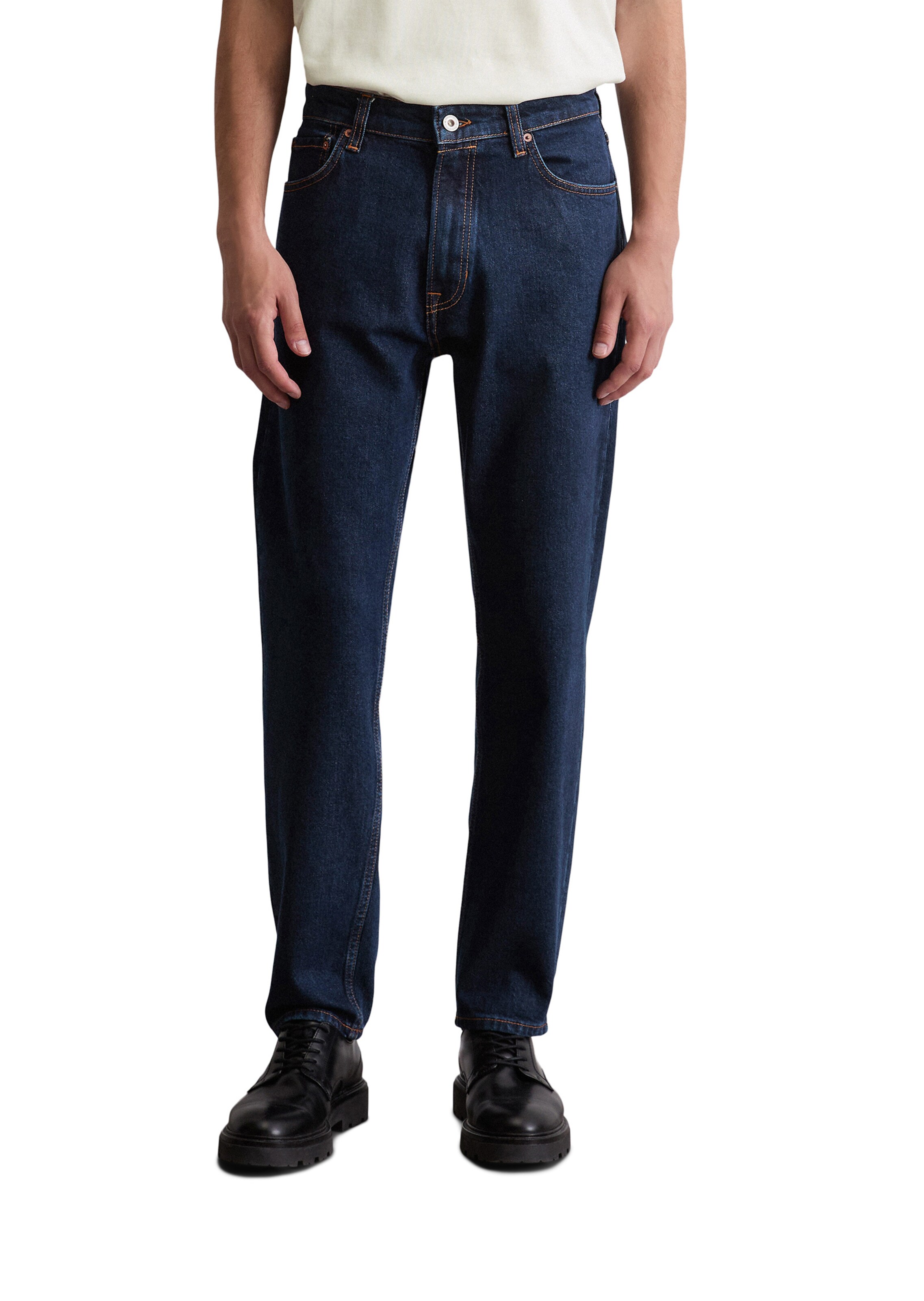 Marc O'Polo Tapered Jeans in Blauw: voorkant