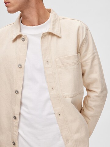 SELECTED HOMME Tussenjas in Beige