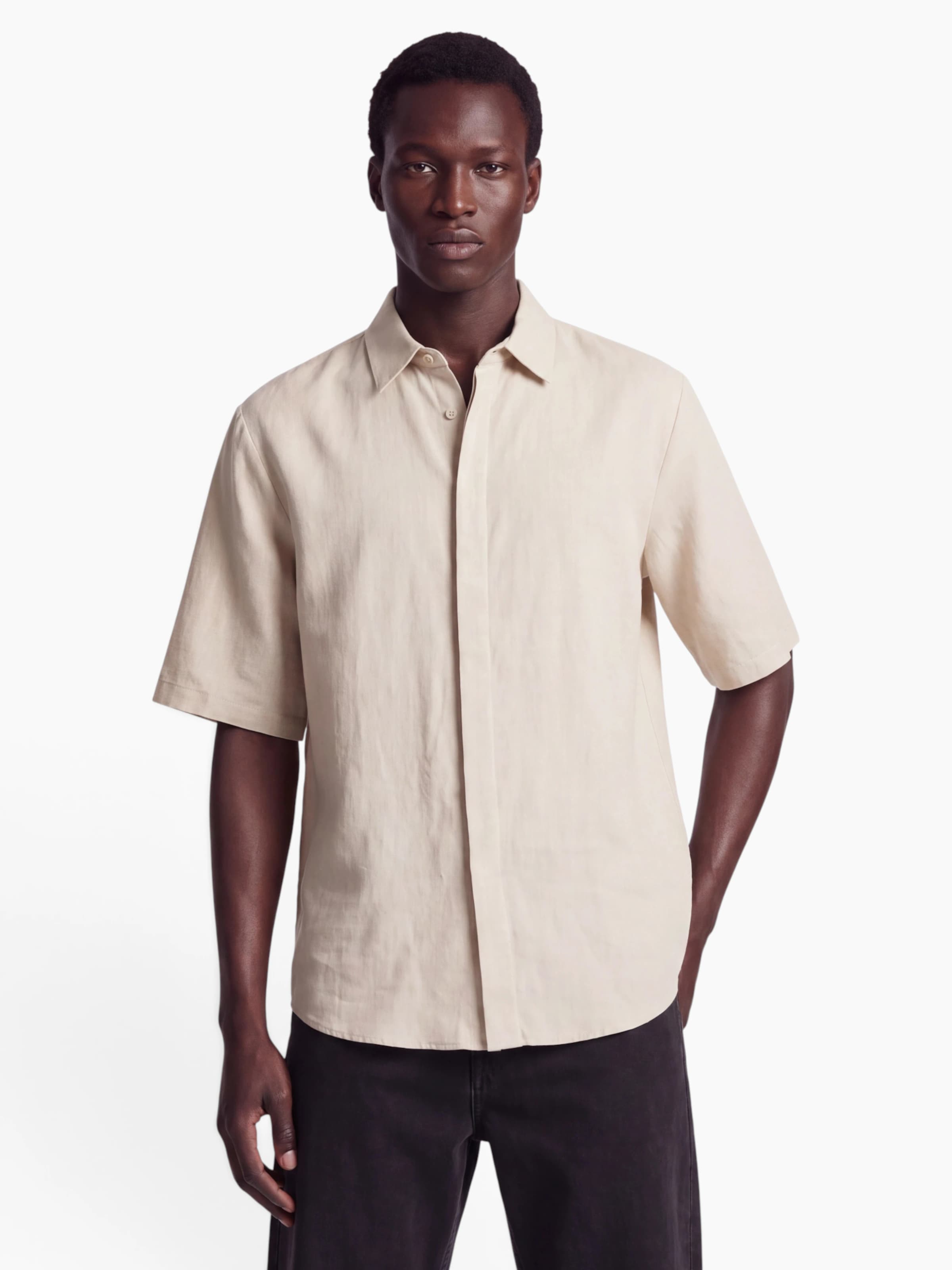 TRAPP - Ajuste regular Camisa 'Julian' en beige: frente