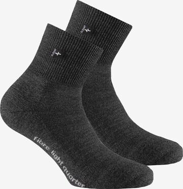 Chaussettes de sport Rohner Socks en gris : devant