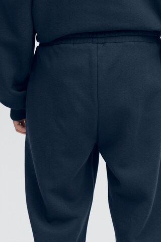 The Jogg Concept Tapered Broek 'Mrafine' in Blauw