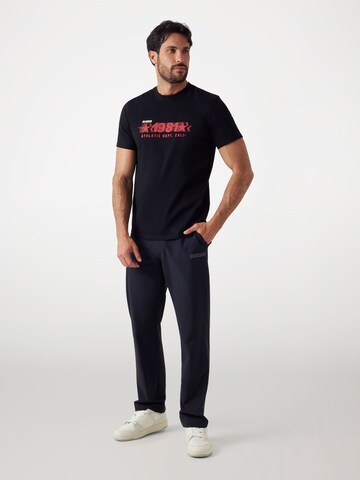 GUESS T-Shirt in Schwarz