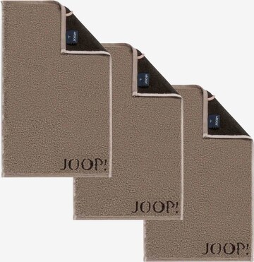 JOOP! Handdoek in Bruin: voorkant