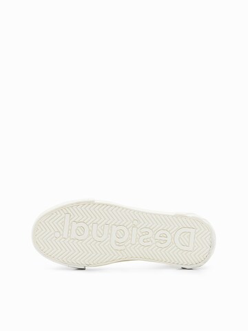 Baskets basses Desigual en blanc