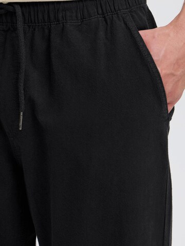 !Solid - regular Pantalón chino 'SDNeel ' en negro