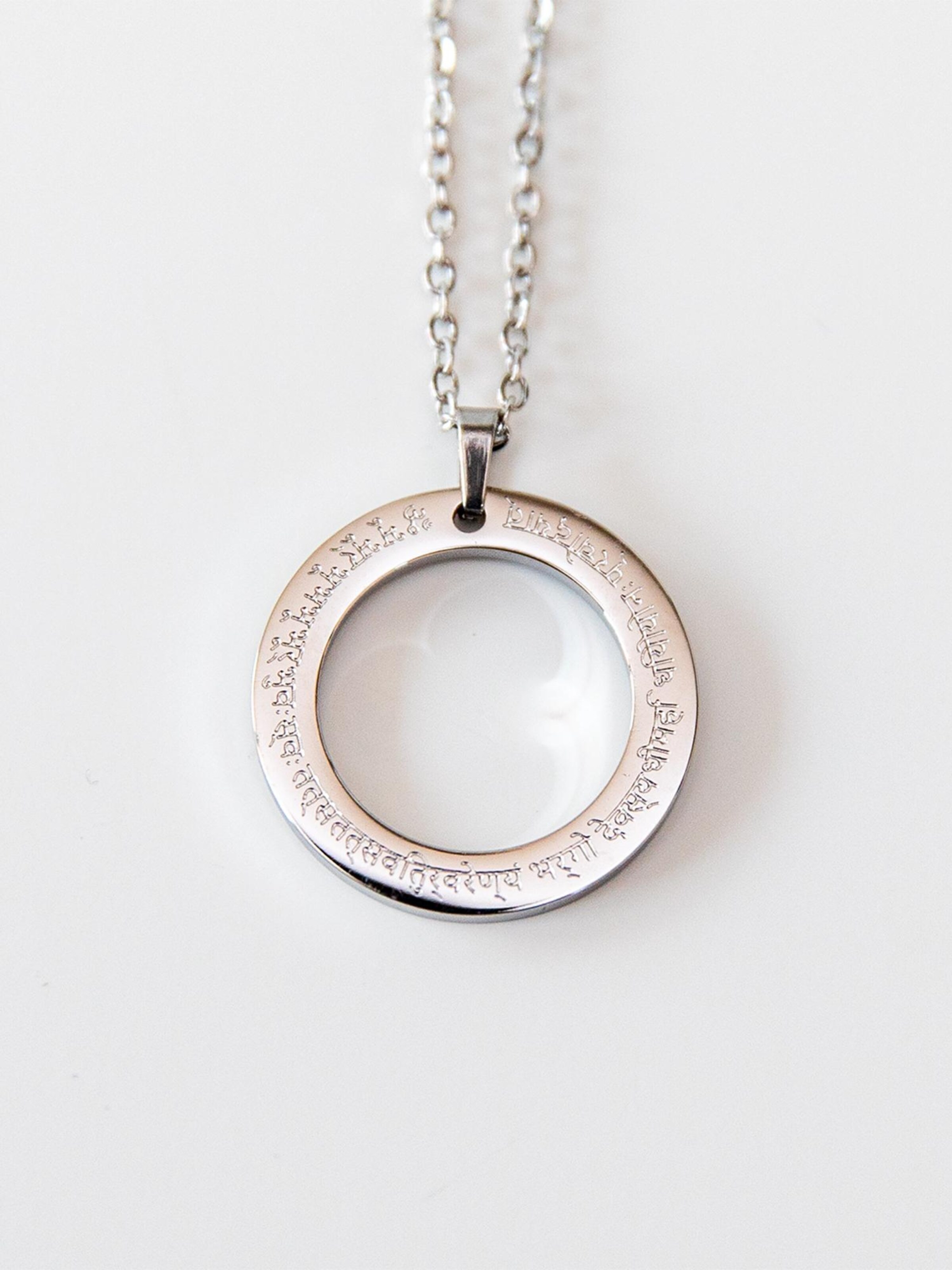 Divasya Necklace 'Gayatri Mantra' in Silver: front