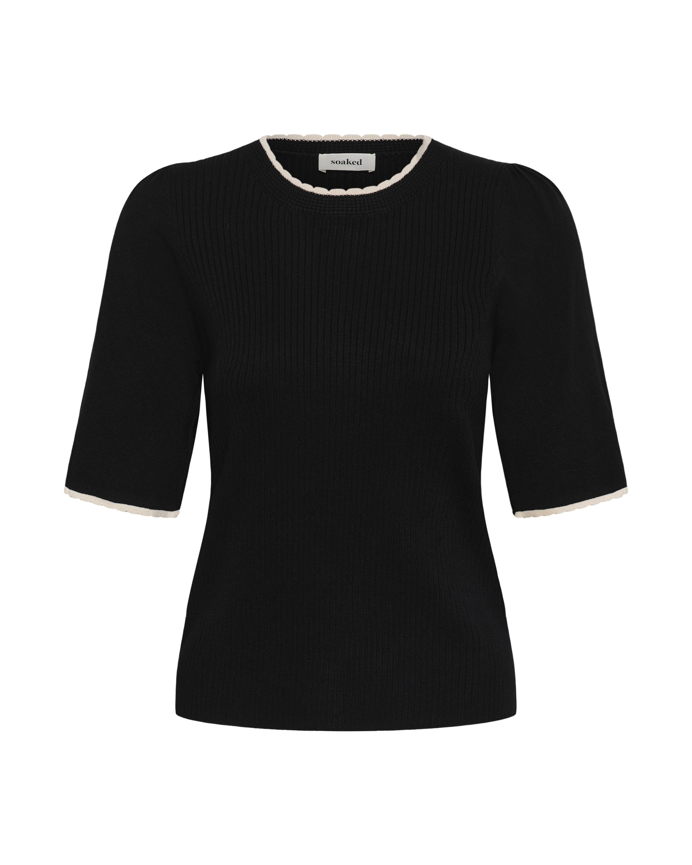 T-shirt 'Lysandra Adrianna' SOAKED IN LUXURY en noir : devant