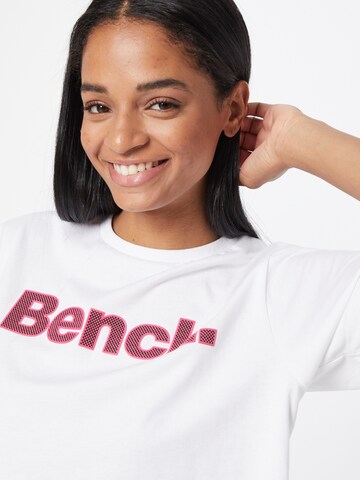 BENCH T-Shirt 'Kay' in Weiß